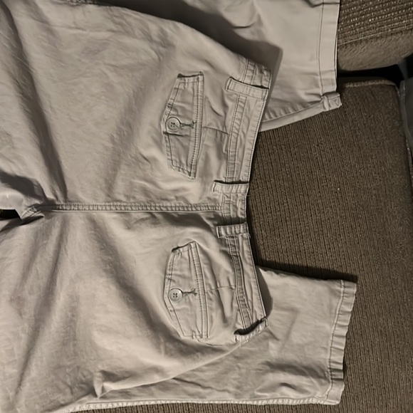 Capris - Picture 2 of 2